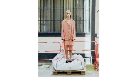 ブランド初の取り組み。フィット ミハラ ヤスヒロがアバハウス 原宿でポップアップストアを開催。