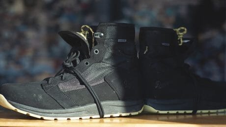 The third collaboration between Hobo and Danner. Minimalist military boots are now complete.