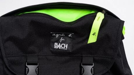 バッハとアニエスベーのコラボレーションバッグ。新色が加わり今年も登場。