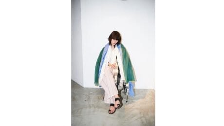 ルーマー初のアパレルウェアはインドの手紡ぎ糸を使った気持ちいいパジャマ。同じくストールも。