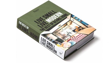 ビームスのスタッフの暮らしに迫る、あの大人気シリーズの英語版が登場。