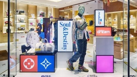 ヴァージルが初めて手がける、ルイ・ヴィトンの “プレ” コレクションの先行発売がスタート。