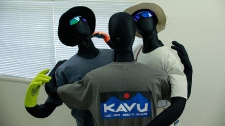 いつもとは違うアウトドアムードをカブーの別注アイテムで。ナノ・ユニバースとスタイリスト 猪塚慶太編。