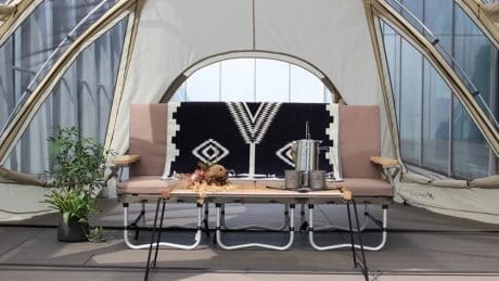 Camping atmosphere is increased by 30%. Snow Peak x Pendleton large towel.