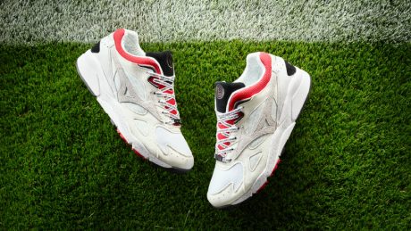 ミズノのKAZOKUプロジェクトの次なる舞台はデュッセルドルフ。故郷への愛を感じる一足です。