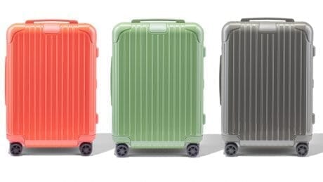 こんな色のスーツケースは見たことない！ リモワのあのシリーズに新色が登場。