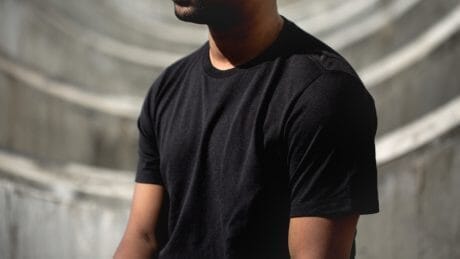 世界一のTシャツと称する一枚をテイラースティッチが制作。その秘密とは？