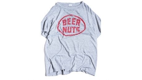 【 Today's Huinams] Beer and this goes well with the holidays. Champion's agony fabric T-shirt.