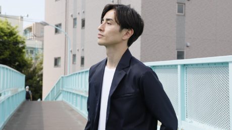 需要とトレンドを押さえた “スーツに見える作業着” 、ワークウェアスーツ。