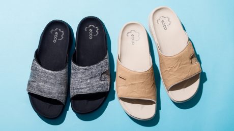 The Echo sandals, limited to 19 pairs in each color, are now available exclusively at BEAMS Japan.