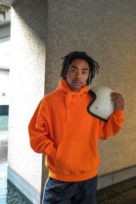 Finally, we are pleased to introduce you to a fresh brand by a former Digawell staff member. Its name is Sheeba, and we would like to introduce you to it!