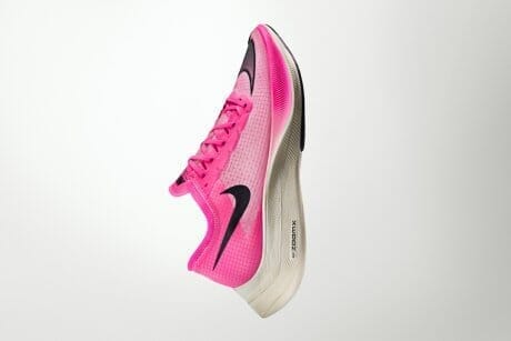 The key color this time is pink! Nike's fastest shoes are now available in a new color.