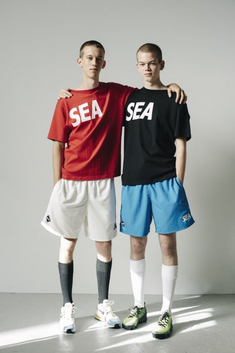 Tricolor and black are the key colors of this first collaboration between F.C.R.B. and WIND AND SEA.