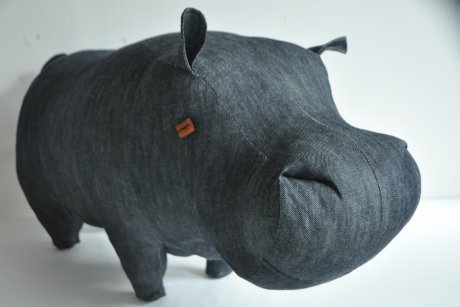 Houseware brand Omasa now has a denim line. This is worth growing.