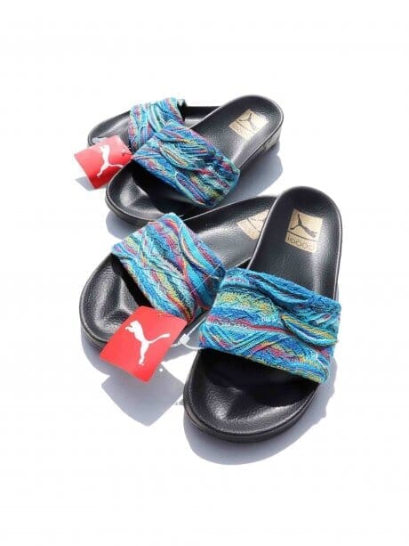 Puma sports sandals with artistic 3D knit.