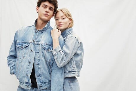 ギャップの今と未来をつなぎ合わせる限定コレクション。創業50周年の船出も視界良好です。