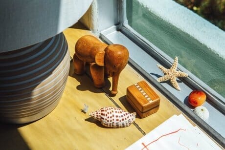 OK the store, a popular gift store in Los Angeles, has landed in Japan. We have all kinds of things from all over the world.