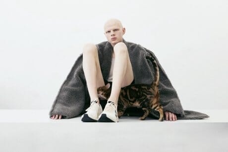 リック オウエンスがいちばん地球に優しいと考えるスニーカーブランド。