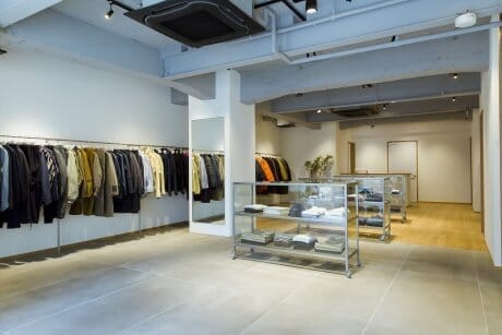 Nanamica's world view is transmitted from Daikanyama, Tokyo to Japan and overseas. The first flagship store in Japan is born.