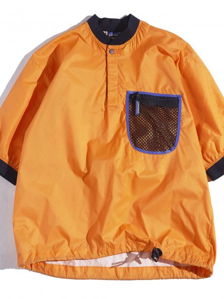 パタゴニアのカヤック用ジャケットは、どこを切り取っても目新しい。