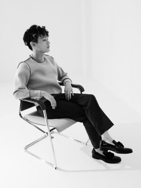 ミュージシャンが片手間で作った服ではございません。向井太一 × エフィレボルのアイテムが出色の仕上がり。