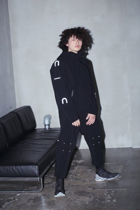 rhrn" was born from Mizuno's relentless pursuit of functionality. Limited release of apparel and new color sneakers.