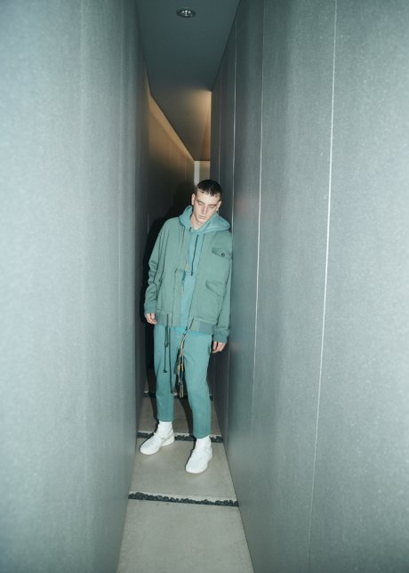 A new line of fresh and primitive FACETASM. Its name is Riot FACETASM!