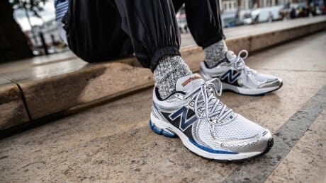 A freaky pair that resonates with trends. New Balance's hidden masterpiece, the ML860v2, is now available.