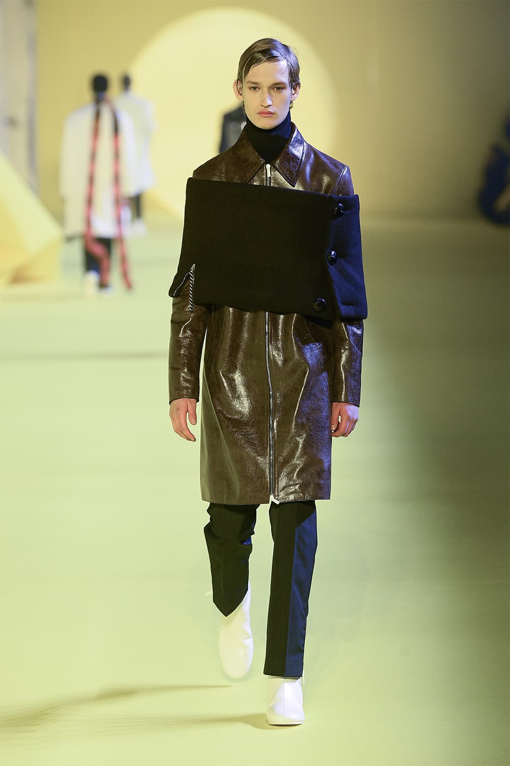 raf simons 20aw 透明ベスト アクセント raf simons 20aw 透明ベスト アクセント - メルカリ