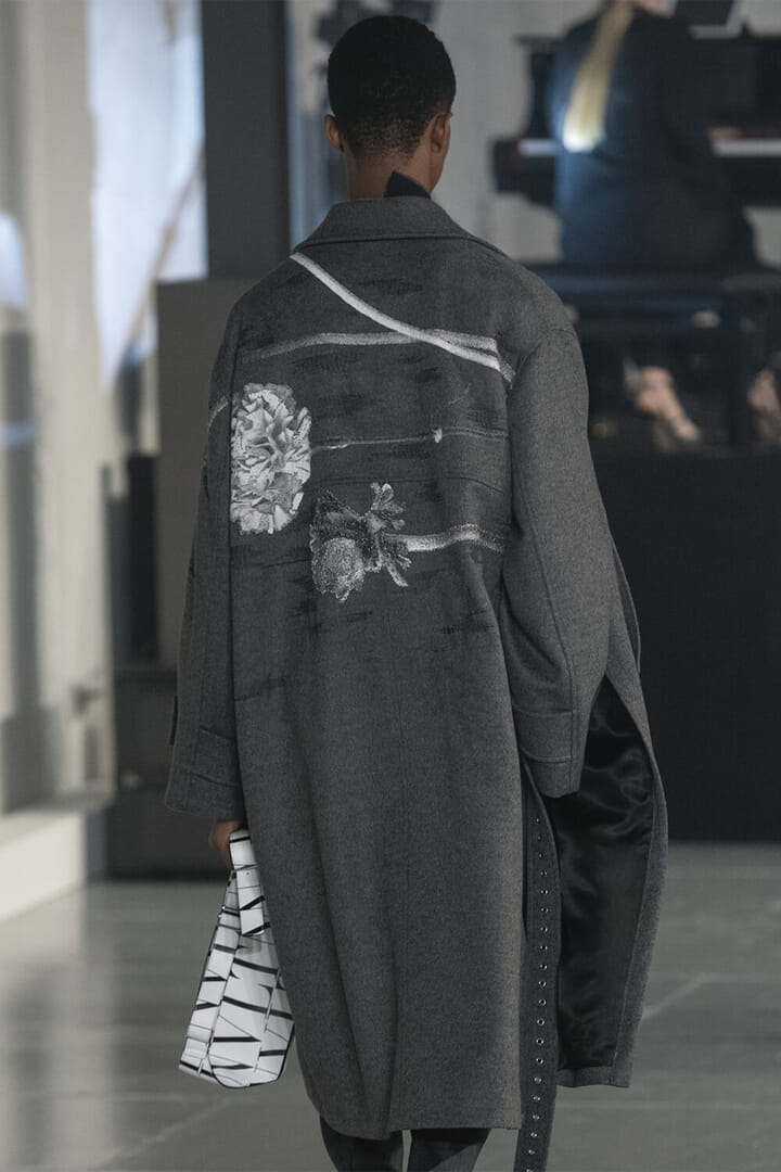 VALENTINO | HOUYHNHNM（フイナム）