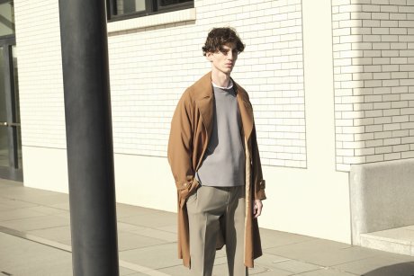 アバハウスの2020年春夏コレクションにみる、トラッドの現代的な着崩し方。