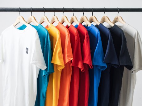 Box logo T by FACT. x RHC, released with one design and 10 colors for the first time in the brand's history!