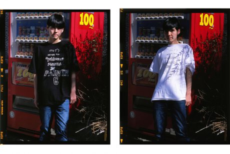 トーガとKOHH率いるドッグスの蜜月タッグ。新鋭アーティストのdodoをフックアップしたTシャツを発売！