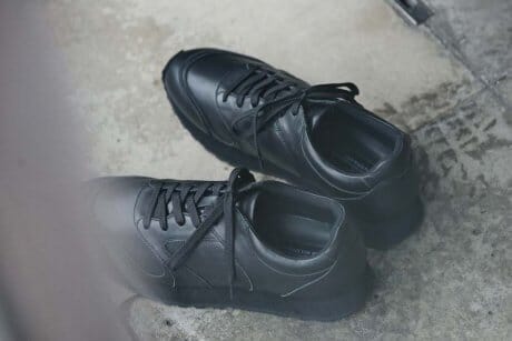 Ultra-minimalist appearance in all-black. The Rad Musician x Admiral collaboration sneaker is not to be missed!