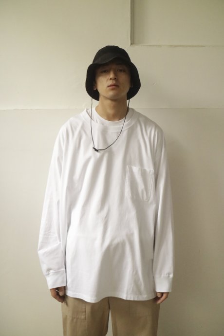 話題のあのTシャツブランド、フーズメイキングに新作が。これがまた超デカいんです。