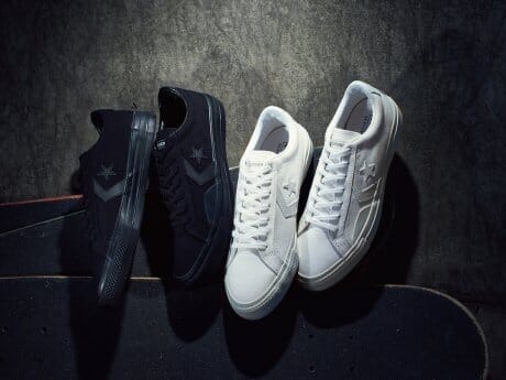 勢いづくコンバース スケートボーディングから、モノカラーのスタイリッシュなキックスがドロップ。