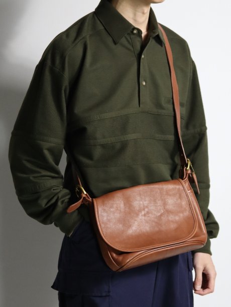 Old Coach leather bags, as an adult, I finally understood how good they were.