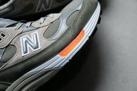 上品で高級なニューバランス。ダブルタップスとコラボレーションした「M992WT」は最上の出来。