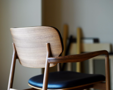 Actus, Naoto Fukasawa, and Maruni Woodworks have spun off this one-of-a-kind lounge chair.