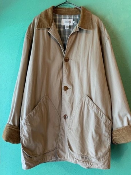 A washable work jacket that can be quickly thrown on like a snack.