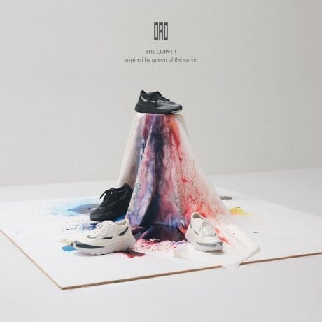 The official online store of the new footwear OAO, which looks at art from various perspectives, is launched!