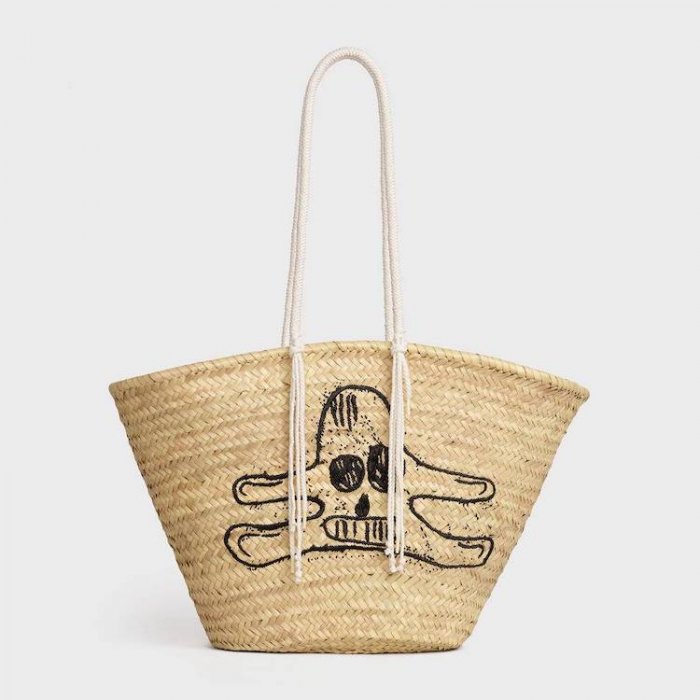 アート好きのエディ・スリマンならではの逸品。セリーヌからドイツ人アーティストとのコラボアイテムが発売されます。