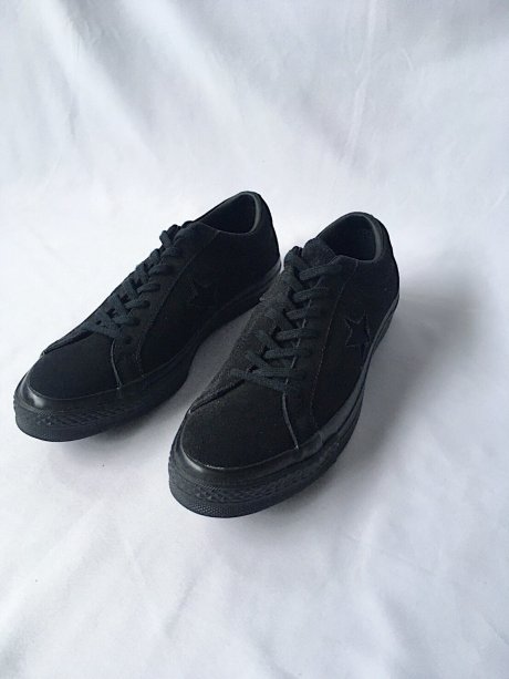 ワンスター、オールブラック、スエード、細身、満貫です。