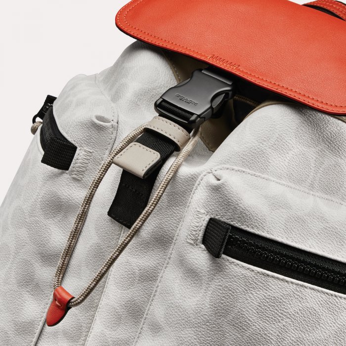 Lightness, capacity, and design! Coach's new backpacks are the best of all worlds.