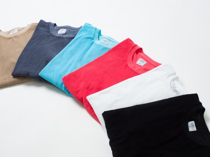 The finest pile T carefully crafted by the Italian knitwear brand Fedelli and RHC, with a supremely elegant appearance.