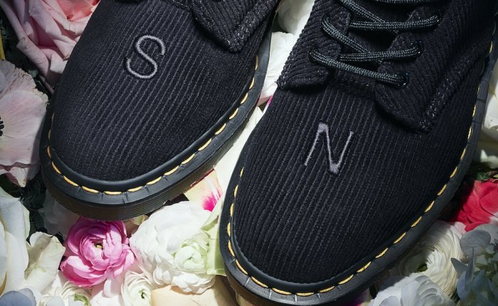 The corduroy specification overturns the common sense of 8-hole boots. A pair by Dr. Martens and Undercover was born.