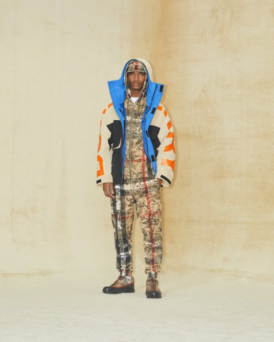 A great opportunity to see where Burberry is today! A men's pop-up store will be born.