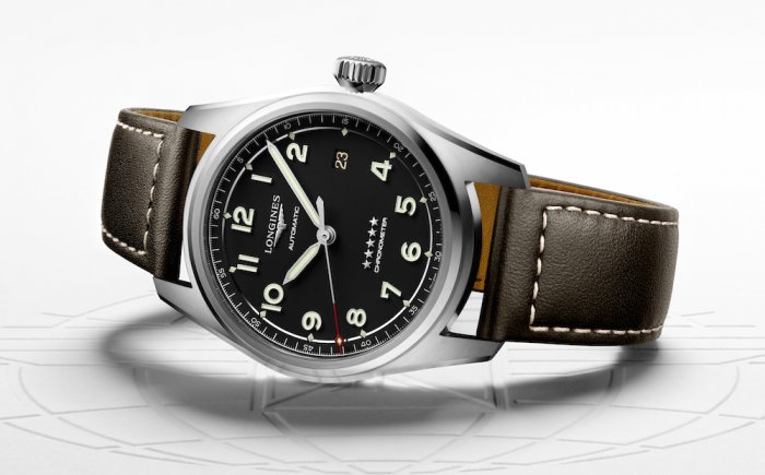 Longines has been loved by aviators and adventurers who challenge the unexplored. The latest military-like Longines is not to be missed!