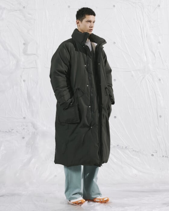 Beautiful People's Fall/Winter 2020 men's collection focuses on the "in-between" of the front and back.