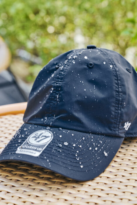 Sunny weather is out of fashion. Make the rainy season your friend with Forty Seven's water-repellent caps.